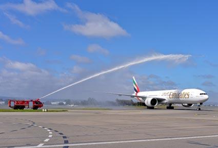 طيران الإمارات تطلق أول خدمة إلى أستراليا الجنوبية